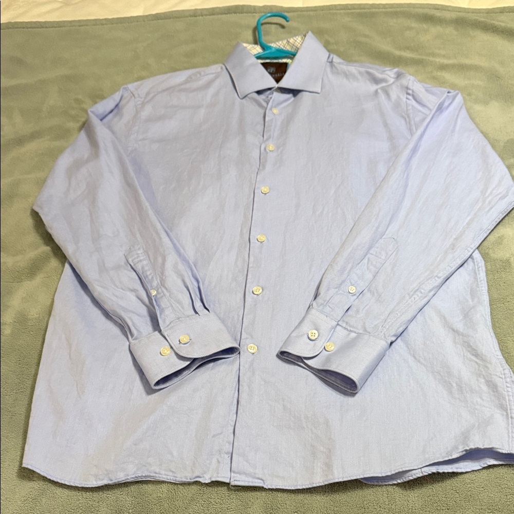 Elegant Light Blue Men's Dress Shirt